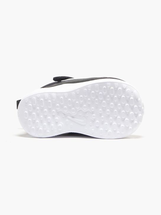 nike revolution 7 trainer Černá deichmann