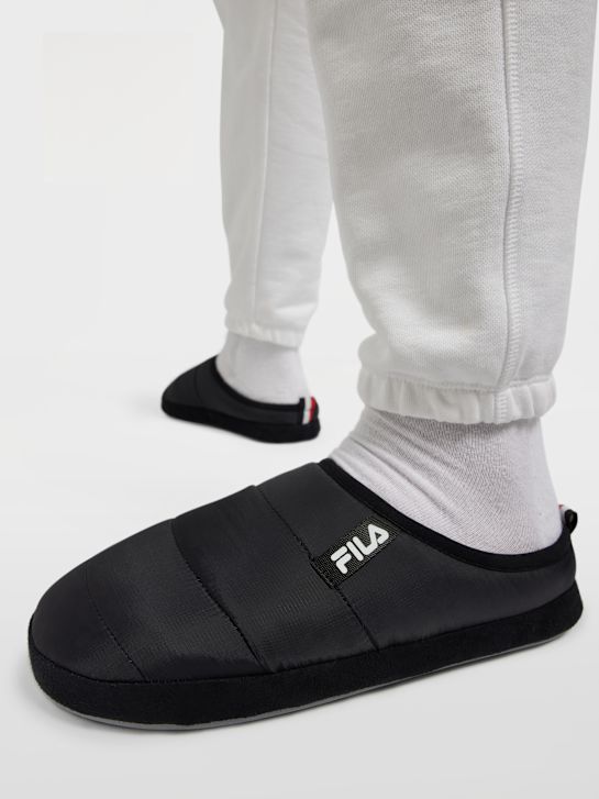 fila domu papuče Černá deichmann
