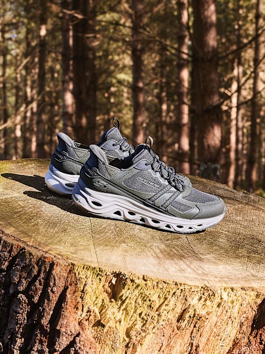 skechers swift fit slip-on trenér olivový deichmann