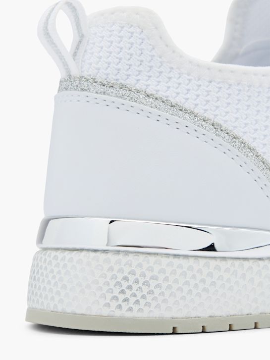 benátky navlékací trainer white deichmann