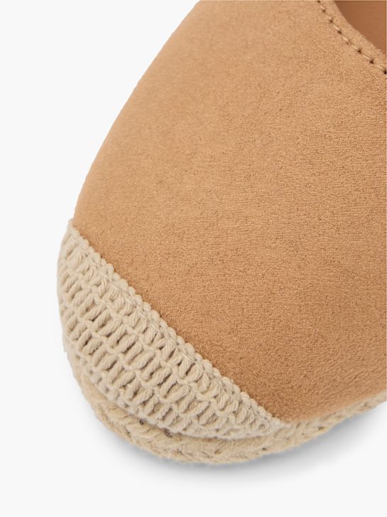 graceland podpatky sandály beige deichmann