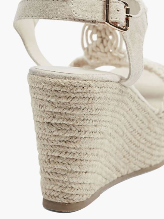 graceland podpatky sandály beige deichmann